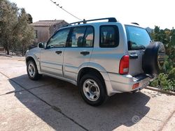 Grigio Usata 2001 Suzuki Grand Vitara SUV | 5800 € (Ottimo prezzo)