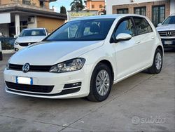 Bianco Usata 2016 VW Golf Coupé | 8000 € (Buon prezzo)