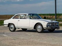 Usata 1964 Alfa Romeo 2600 Sprint Coupé | 28.990 €