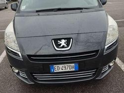 Usata 2010 Peugeot 5008 Business-Line Monovolume | 3999 € (Buon prezzo)