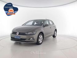 Z1 limestone grey metallizzato Usata 2018 VW Polo Comfortline Tre volumi | 13.000 € (Buon prezzo)