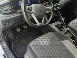 Usata 2022 VW Polo R-line Tre volumi | 17.000 € (Buon prezzo)