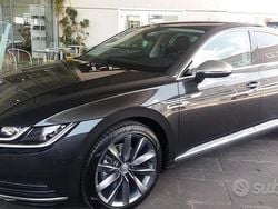 Nero Usata 2018 VW Arteon Elegance Tre volumi | 22.900 € (Ottimo prezzo)