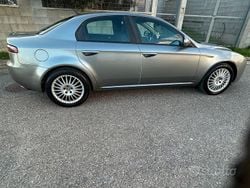 Usata 2006 Alfa Romeo 159 Tre volumi | 3000 €