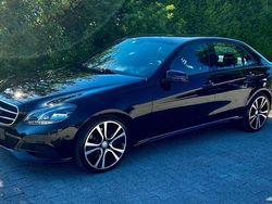 Schwarz ii Usata 2014 Mercedes E200 Premium Tre volumi | 16.500 € (Molto cara)
