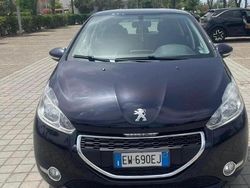 Blu Usata 2015 Peugeot 208 Due volumi | 7000 € (Molto cara)