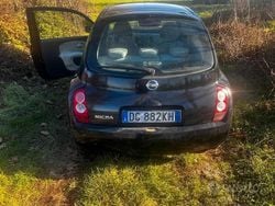Nero Usata 2006 Nissan Micra Tre volumi | 1800 € (Ottimo prezzo)