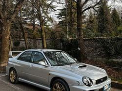 Grigio Usata 2001 Subaru Impreza Tre volumi | 25.000 €