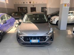 Grigio Usata 2021 Hyundai i10 Due volumi | 10.200 € (Buon prezzo)