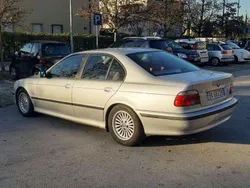 Grigio Usata 2000 BMW 520 Tre volumi | 5500 €