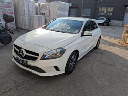 Bianco Usata 2017 Mercedes A180 Business Tre volumi | 13.000 € (Ottimo prezzo)