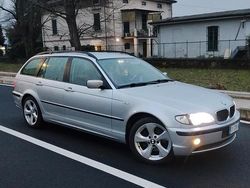 Grigio Usata 2003 BMW 320 Efficient Dynamics Station wagon | 2800 € (Cara)
