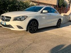 Bianco Usata 2015 Mercedes CLA180 Tre volumi | 11.000 € (Buon prezzo)