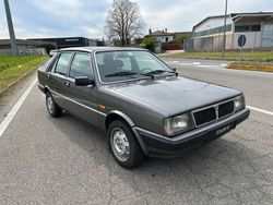 Grigio Usata 1986 Lancia Prisma Tre volumi | 3600 €