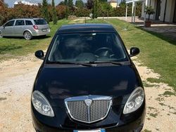 Nero Usata 2011 Lancia Ypsilon Due volumi | 4500 €