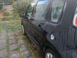 Nero Usata 2004 Citroën C3 Monovolume | 2400 € (Buon prezzo)