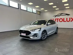 Argento Usata 2024 Ford Focus ST Tre volumi | 22.900 € (Buon prezzo)