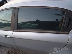 Grigio Usata 2008 Alfa Romeo 147 Due volumi | 3000 € (Buon prezzo)