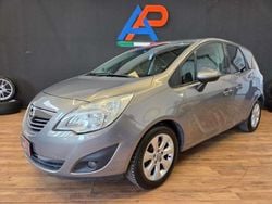 Argento(met.) Usata 2011 Opel Meriva Cosmo Monovolume | 3900 € (Buon prezzo)