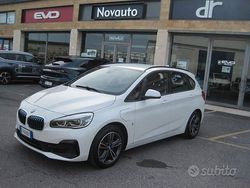 Bianco Usata 2019 BMW 225 Active Tourer iPerformance Monovolume | 19.900 € (Cara)
