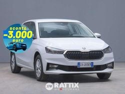 Bianco luna metallizzato Usata 2024 Skoda Fabia Selection Due volumi | 13.388 € (Super prezzo)