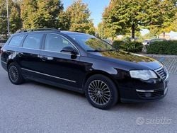 Nero Usata 2009 VW Passat Station wagon | 2650 € (Buon prezzo)