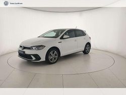 Pure white Usata 2023 VW Polo R-line Tre volumi | 18.900 € (Buon prezzo)