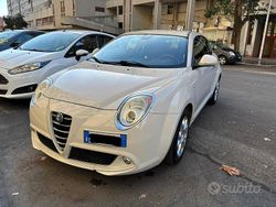 Bianco Usata 2010 Alfa Romeo MiTo Due volumi | 4000 € (Buon prezzo)