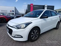 Bianco Usata 2019 Hyundai i20 Classic Tre volumi | 11.900 € (Buon prezzo)