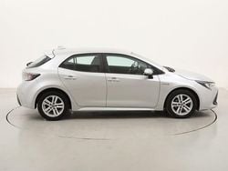 Usata 2022 Toyota Corolla Hybrid Business Edition Tre volumi | 17.990 € (Buon prezzo)