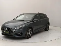 Blu Usata 2023 Hyundai i30 Prime Tre volumi | 15.600 € (Buon prezzo)