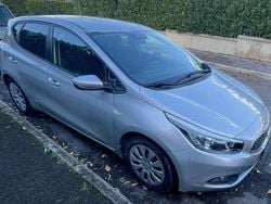 Argento Usata 2014 Kia Ceed Due volumi | 8499 € (Molto cara)