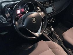 Grigio Usata 2016 Alfa Romeo Giulietta Tre volumi | 12.000 € (Buon prezzo)