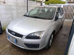 Usata 2007 Ford Focus Style Station wagon | 1800 € (Buon prezzo)