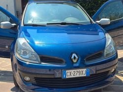 Blu Usata 2005 Renault Clio II Due volumi | 2500 € (Buon prezzo)