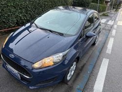 Blu Usata 2016 Ford Fiesta Business Edition Tre volumi | 5800 € (Super prezzo)