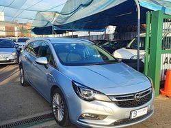 Grigio Usata 2017 Opel Astra Station wagon | 6900 € (Buon prezzo)