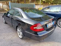 Nero Usata 2007 Mercedes CLK220 Avantgarde Coupé | 5000 € (Buon prezzo)