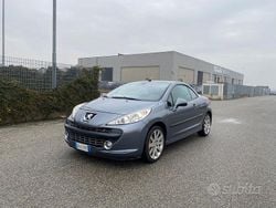 Grigio Usata 2007 Peugeot 207 CC Cabrio | 3980 € (Buon prezzo)