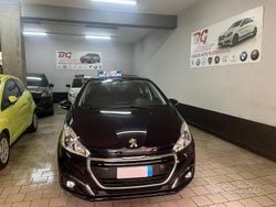 Blu Usata 2017 Peugeot 208 Allure Due volumi | 7500 € (Buon prezzo)