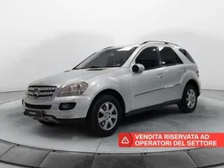Argento / metallizzato Usata 2008 Mercedes ML320 SUV | 4900 € (Super prezzo)