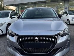 Grigio Usata 2023 Peugeot 208 Allure Due volumi | 17.900 € (Cara)