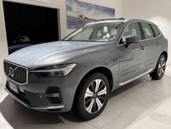 Grigio Usata 2023 Volvo XC60 SUV | 36.500 € (Buon prezzo)