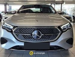 Argento Usata 2023 Mercedes E220 Advanced Plus Tre volumi | 53.450 € (Buon prezzo)