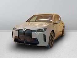 Dune grey Nuova 2025 BMW iX SUV | 99.900 €