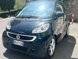 Nero Usata 2012 Smart ForTwo Coupé Pulse Due volumi | 4990 € (Ottimo prezzo)