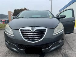 Usata 2013 Lancia Delta Due volumi | 2500 € (Buon prezzo)