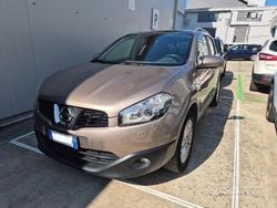 Grigio Usata 2010 Nissan Qashqai Tekna SUV | 8900 € (Molto cara)