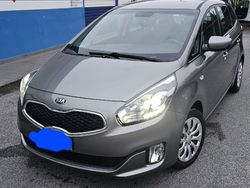 Grigio Usata 2015 Kia Carens Monovolume | 9500 € (Molto cara)