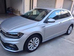 Grigio Usata 2019 VW Polo R-line Tre volumi | 15.000 € (Buon prezzo)